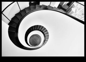 משחק פרספקטיבה: שליטה בזוויות צילום יצירתיות