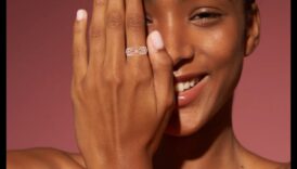 חיננית נוצצת: תכשיטי כלה ליופי נצחי